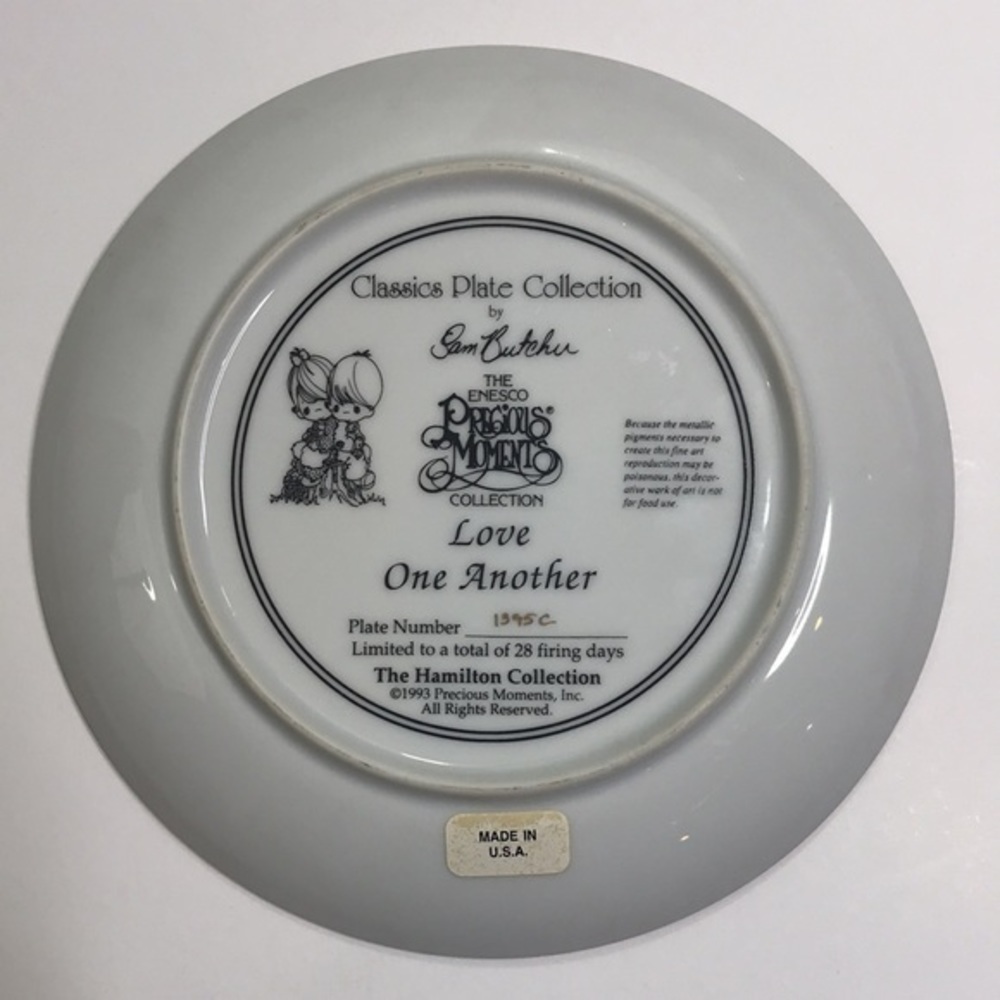 90s PRECIOUS MOMENTS Classics Plate Collection Lot - Picture 3 of 11